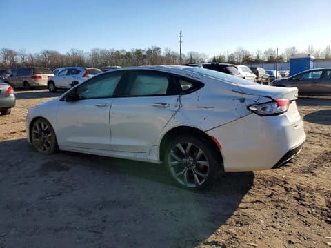 2015 Chrysler 200, VIN 1C3CCCDG0FN686974. Фото 2 з 6 з аукціону Copart. Каталог авто зі США OpenDataCar.