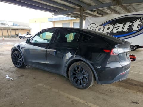 2021 Tesla Model Y, VIN 5YJYGAEE4MF283986. Zdjęcie 2 z 6 z aukcji Copart. Katalog aut z USA OpenDataCar.