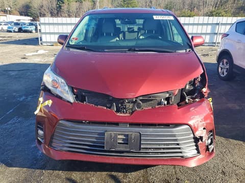 2019 Toyota Sienna, VIN 5TDDZ3DC9KS215356. Фото 5 з 6 з аукціону Copart. Каталог авто зі США OpenDataCar.