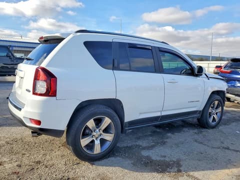 2017 Jeep Compass, VIN 1C4NJDEB0HD111169. Фото 3 из 6 с аукциона Copart. Каталог авто из США OpenDataCar.