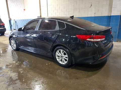 2016 Kia Optima, VIN 5XXGT4L32GG037501. Фото 2 з 6 з аукціону Copart. Каталог авто зі США OpenDataCar.