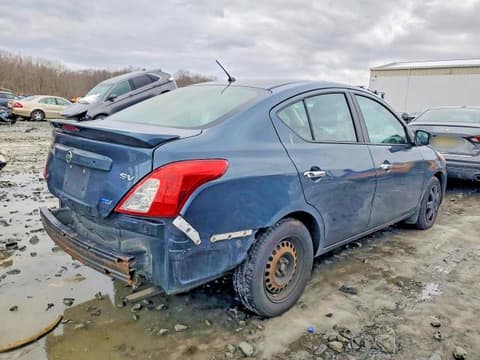 2015 Nissan Versa, VIN 3N1CN7AP7FL802868. Фото 3 з 6 з аукціону Copart. Каталог авто зі США OpenDataCar.