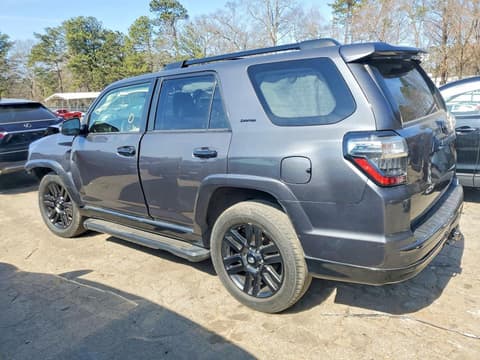 2021 Toyota 4Runner, VIN JTEJU5JRXM5876484. Фото 2 з 6 з аукціону Copart. Каталог авто зі США OpenDataCar.