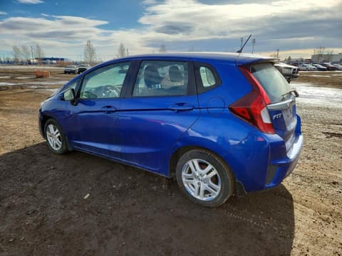 2015 Honda Fit, VIN 3HGGK5H81FM101779. Фото 2 з 6 з аукціону Copart. Каталог авто зі США OpenDataCar.