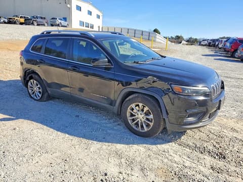 2019 Jeep Cherokee, VIN 1C4PJMCB8KD364890. Фото 4 з 6 з аукціону Copart. Каталог авто зі США OpenDataCar.