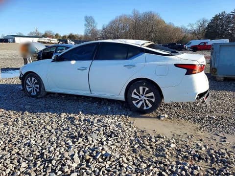 2021 Nissan Altima, VIN 1N4BL4BVXMN402591. Фото 2 з 6 з аукціону Copart. Каталог авто зі США OpenDataCar.