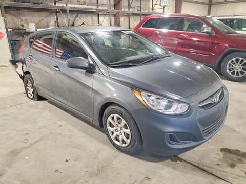 2013 Hyundai Accent, VIN KMHCT5AE7DU076286. Фото 4 з 6 з аукціону Copart. Каталог авто зі США OpenDataCar.