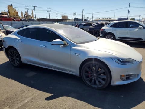 2016 Tesla Model S, VIN 5YJSA1E41GF153750. Фото 4 из 6 с аукциона Copart. Каталог авто из США OpenDataCar.