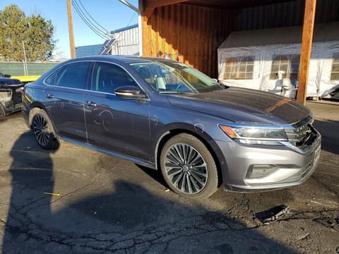 2022 Volkswagen Passat, VIN 1VWBA7A35NC009707. Фото 4 из 6 с аукциона Copart. Каталог авто из США OpenDataCar.