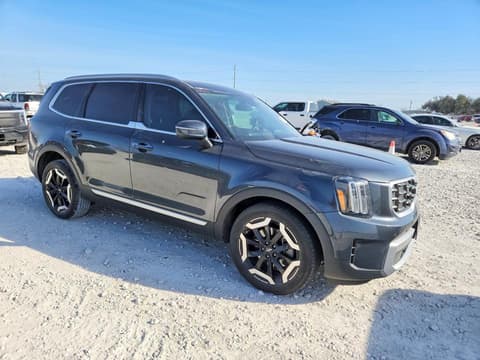 2023 Kia Telluride, VIN 5XYP64GC6PG335689. Фото 4 з 6 з аукціону Copart. Каталог авто зі США OpenDataCar.