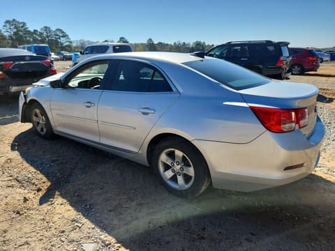 2015 Chevrolet Malibu, VIN 1G11B5SL3FF318177. Фото 2 з 6 з аукціону Copart. Каталог авто зі США OpenDataCar.