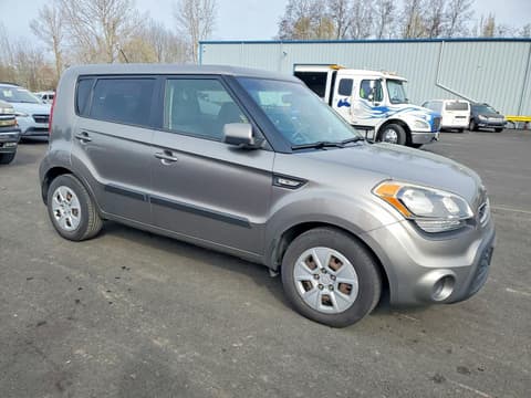 2013 Kia Soul, VIN KNDJT2A50D7621768. Фото 4 з 6 з аукціону Copart. Каталог авто зі США OpenDataCar.