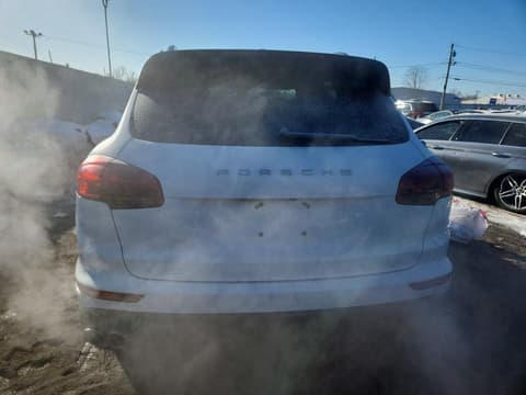 2017 Porsche Cayenne, VIN WP1AE2A26HLA74324. Фото 6 з 6 з аукціону Copart. Каталог авто зі США OpenDataCar.