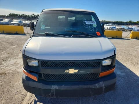 2014 Chevrolet Express 3500, VIN 1GAZGZFAXE1114332. Фото 5 з 6 з аукціону Copart. Каталог авто зі США OpenDataCar.