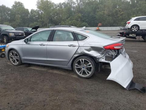 2020 Ford Fusion, VIN 3FA6P0K95LR151198. Фото 2 з 6 з аукціону Copart. Каталог авто зі США OpenDataCar.