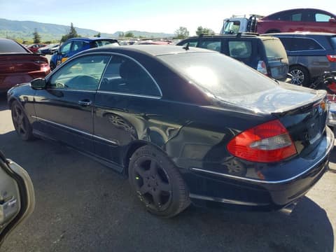 2007 Mercedes-benz CLK-Class, VIN WDBTJ72HX7F209841. Фото 2 з 6 з аукціону Copart. Каталог авто зі США OpenDataCar.