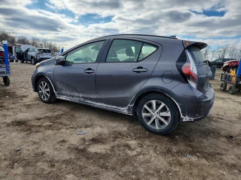 2019 Toyota Prius C, VIN JTDKDTB34K1623172. Фото 2 из 6 с аукциона Copart. Каталог авто из США OpenDataCar.