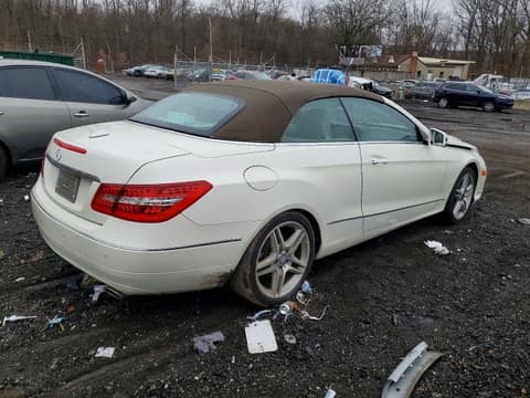 2011 Mercedes-benz E-Class, VIN WDDKK5GFXBF056480. Фото 3 з 6 з аукціону Copart. Каталог авто зі США OpenDataCar.