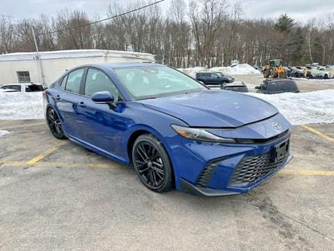 2025 Toyota Camry, VIN 4T1DAACK8SU090930. Zdjęcie 4 z 6 z aukcji Copart. Katalog aut z USA OpenDataCar.