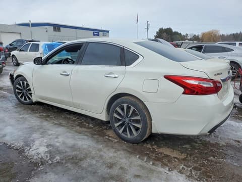 2016 Nissan Altima, VIN 1N4AL3AP7GN340323. Фото 2 з 6 з аукціону Copart. Каталог авто зі США OpenDataCar.
