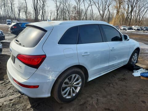 2014 Audi Q5, VIN WA1DGAFP0EA090933. Фото 3 з 6 з аукціону Copart. Каталог авто зі США OpenDataCar.
