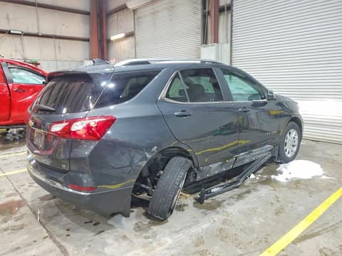 2021 Chevrolet Equinox, VIN 2GNAXKEV3M6131573. Фото 3 з 6 з аукціону Copart. Каталог авто зі США OpenDataCar.