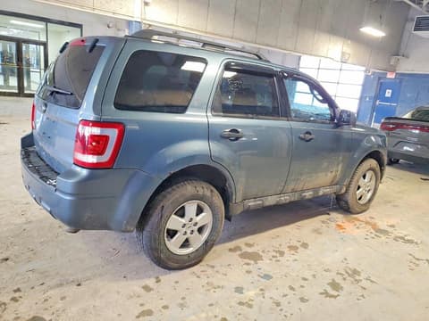 2010 Ford Escape, VIN 1FMCU0D7XAKB65192. Фото 3 з 6 з аукціону Copart. Каталог авто зі США OpenDataCar.