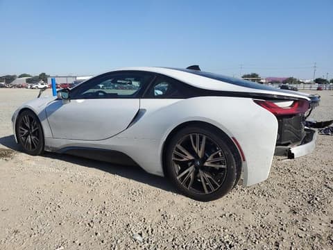 2015 Bmw i8, VIN WBY2Z2C57FV674657. Фото 2 з 6 з аукціону Copart. Каталог авто зі США OpenDataCar.