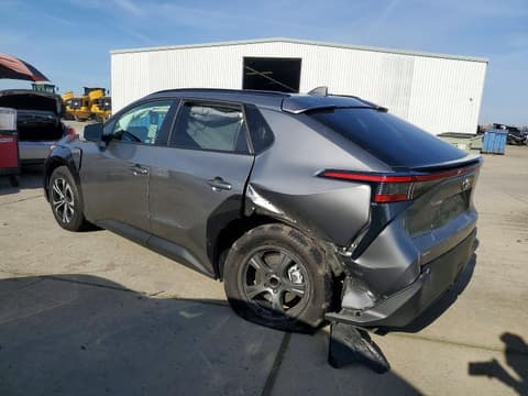 2025 Toyota BZ4X, VIN JTMAAAAA7SA072244. Фото 2 из 6 с аукциона Copart. Каталог авто из США OpenDataCar.