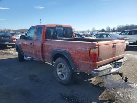 2004 Mazda B4000, VIN 4F4ZR47EX4TM10287. Фото 2 из 6 с аукциона Copart. Каталог авто из США OpenDataCar.