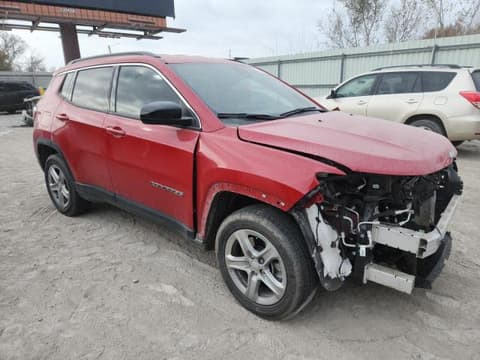 2024 Jeep Compass, VIN 3C4NJDBN0RT581244. Фото 4 з 6 з аукціону Copart. Каталог авто зі США OpenDataCar.