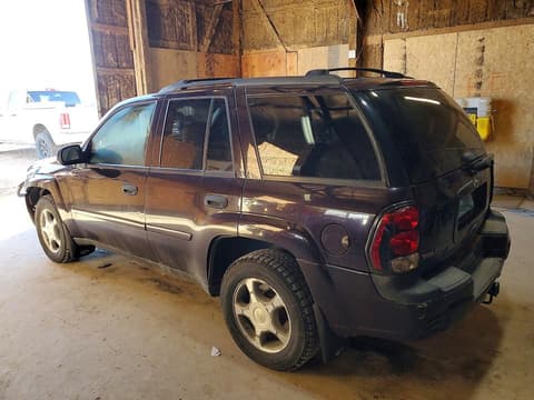 2008 Chevrolet Trailblazer, VIN 1GNDT13S882105596. Фото 2 з 6 з аукціону Copart. Каталог авто зі США OpenDataCar.