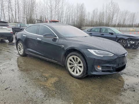 2017 Tesla Model S, VIN 5YJSA1E24HF231857. Фото 4 з 6 з аукціону Copart. Каталог авто зі США OpenDataCar.