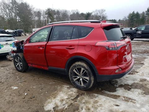 2017 Toyota RAV4, VIN JTMRFREV3HJ143500. Фото 2 з 6 з аукціону Copart. Каталог авто зі США OpenDataCar.