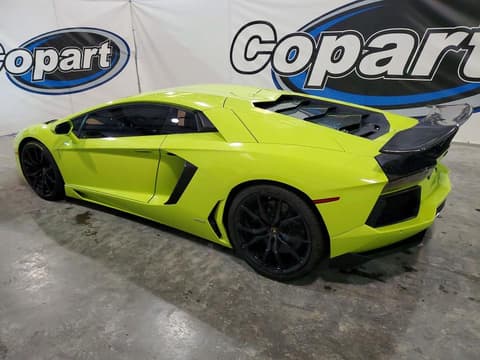 2014 Lamborghini Aventador, VIN ZHWCC1ZD7ELA02814. Фото 2 з 6 з аукціону Copart. Каталог авто зі США OpenDataCar.