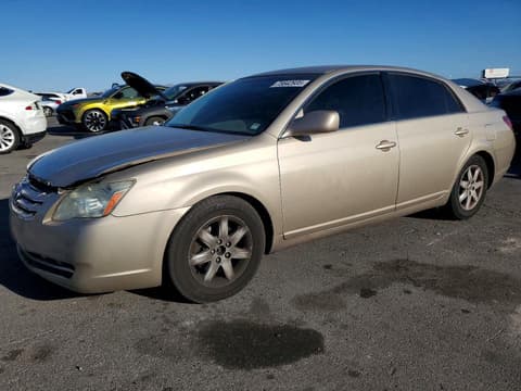 2005 Toyota Avalon, VIN 4T1BK36BX5U046394. Фото 1 з 6 з аукціону Copart. Каталог авто зі США OpenDataCar.