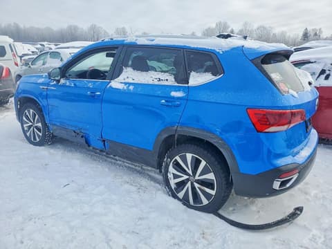 2022 Volkswagen Taos, VIN 3VVWX7B26NM052963. Фото 2 з 6 з аукціону Copart. Каталог авто зі США OpenDataCar.