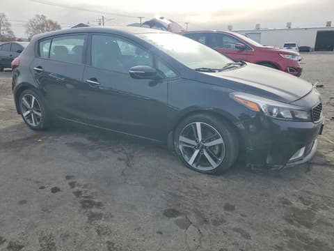 2017 Kia Forte, VIN KNAFX5A80H5668707. Zdjęcie 4 z 6 z aukcji Copart. Katalog aut z USA OpenDataCar.