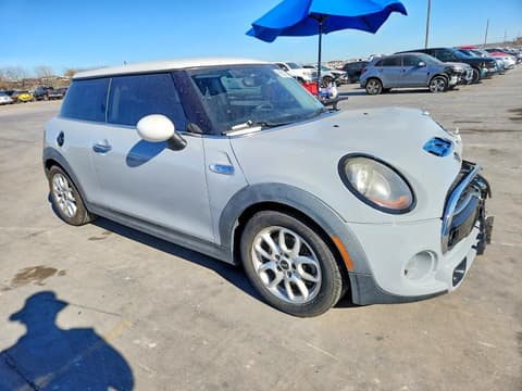 2015 Mini Cooper, VIN WMWXP7C51F2A59372. Фото 4 з 6 з аукціону Copart. Каталог авто зі США OpenDataCar.