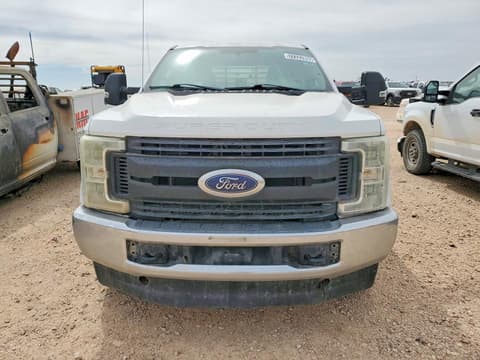 2017 Ford F-350 Super Duty, VIN 1FT8W3B69HEC14469. Фото 5 из 6 с аукциона Copart. Каталог авто из США OpenDataCar.