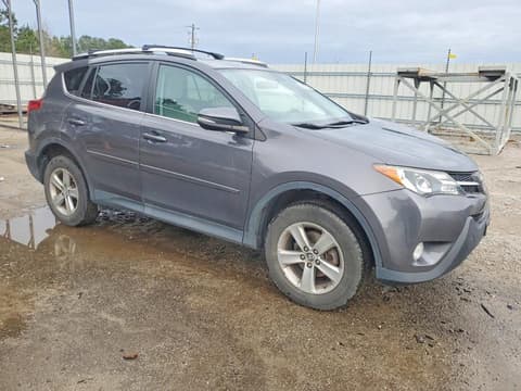 2015 Toyota RAV4, VIN 2T3RFREVXFW356426. Фото 4 з 6 з аукціону Copart. Каталог авто зі США OpenDataCar.