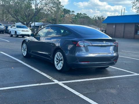 2022 Tesla Model 3, VIN 5YJ3E1EB0NF121747. Фото 3 з 6 з аукціону Copart. Каталог авто зі США OpenDataCar.