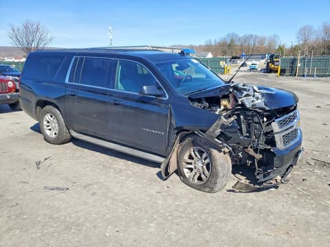 2015 Chevrolet Suburban, VIN 1GNSKJKCXFR587948. Фото 4 з 6 з аукціону Copart. Каталог авто зі США OpenDataCar.