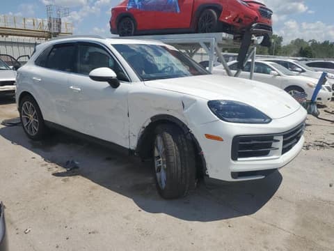 2024 Porsche Cayenne, VIN WP1AA2AY9RDA12217. Фото 4 з 6 з аукціону Copart. Каталог авто зі США OpenDataCar.