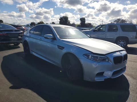 2015 Bmw M5, VIN WBSFV9C50FD594879. Фото 4 из 6 с аукциона Copart. Каталог авто из США OpenDataCar.