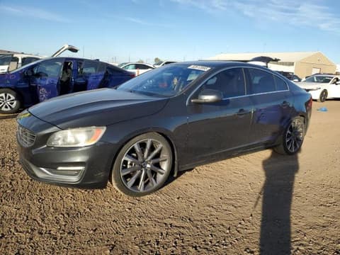 2015 Volvo S60, VIN YV140MFC7F2301267. Zdjęcie 1 z 6 z aukcji Copart. Katalog aut z USA OpenDataCar.