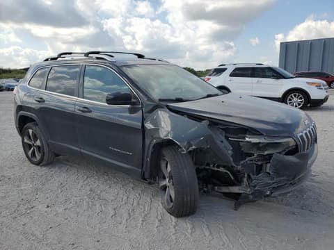 2019 Jeep Cherokee, VIN 1C4PJLDB4KD302444. Фото 4 з 6 з аукціону Copart. Каталог авто зі США OpenDataCar.