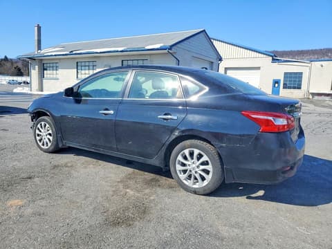 2018 Nissan Sentra, VIN 3N1AB7AP3JY271423. Фото 2 з 6 з аукціону Copart. Каталог авто зі США OpenDataCar.