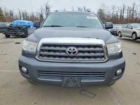 2011 Toyota Sequoia, VIN 5TDBY5G12BS043963. Фото 5 з 6 з аукціону Copart. Каталог авто зі США OpenDataCar.