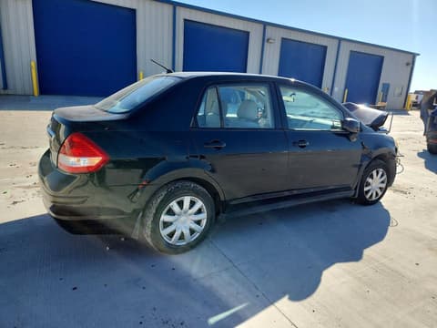 2009 Nissan Versa, VIN 3N1BC11E49L444694. Zdjęcie 3 z 6 z aukcji Copart. Katalog aut z USA OpenDataCar.